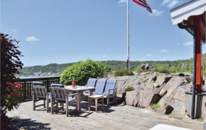 Two-Bedroom Holiday Home in Tvedestrand